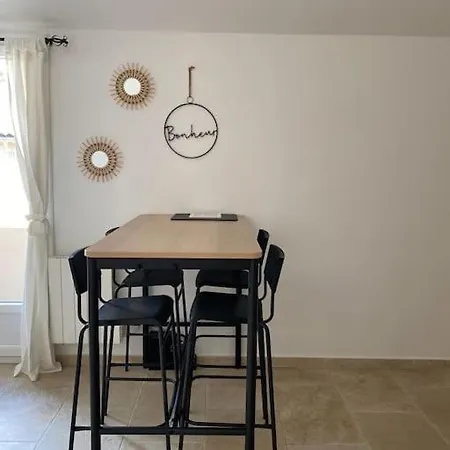 Nyso House Lumineux Climatise Cosy & Chic Avec Garage Manosque